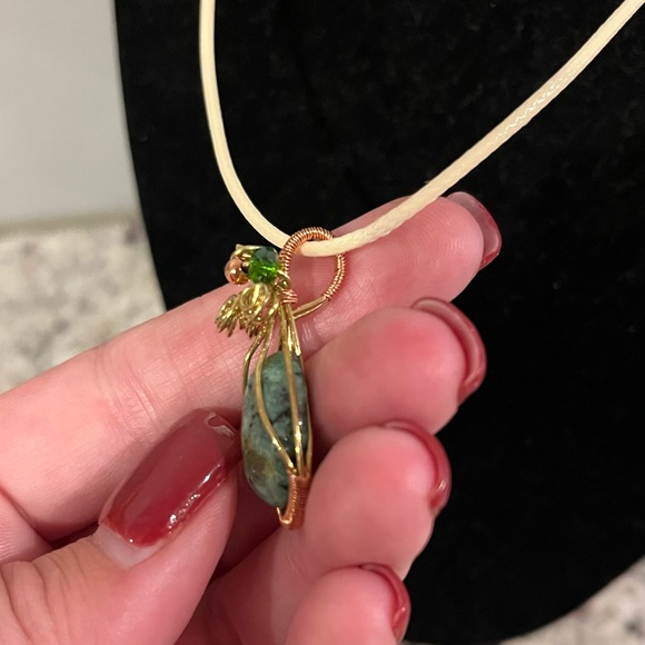 Serpentine necklace - Picture 3 of 3